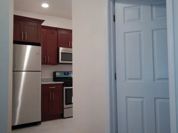 55 Gardner Ave, Jersey City, NJ 07304