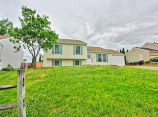 5604 Bunbury Ter, Clay, NY 13041