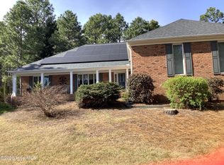 102 Owens Cir, West End, NC 27376