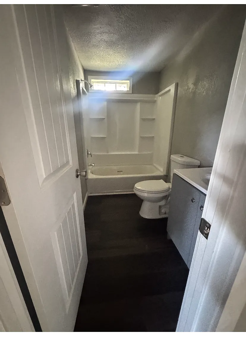 4 bed, 1314 sqft, $1,800 — Photo 3