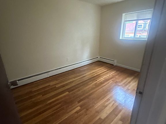 2nd image of 31 Regina Rd APT 6