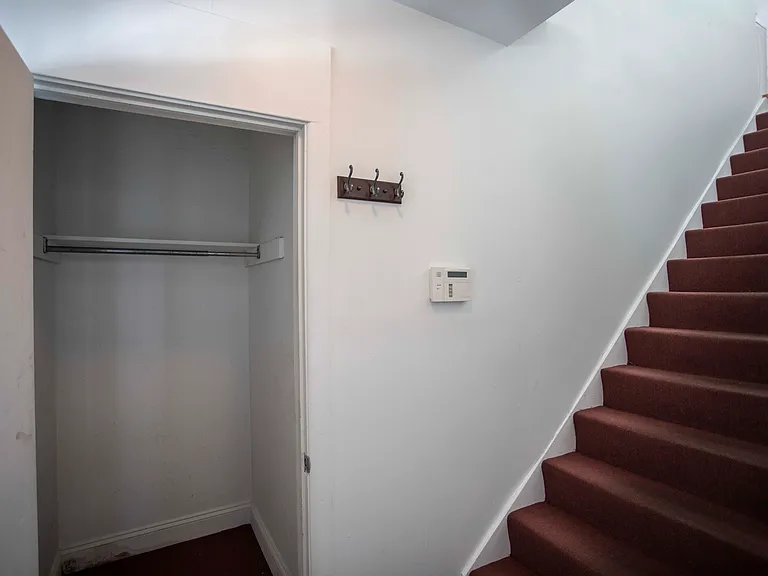6120 Seneca St #2 — Photo 16