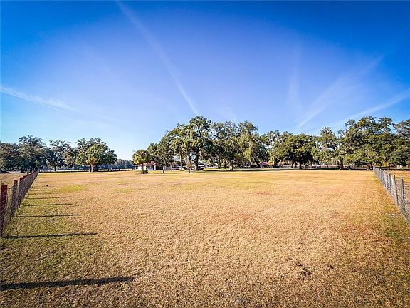 3rd image of 1199 County Road 542g
