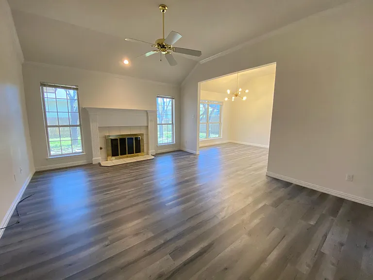 1212 Oak Valley — Photo 34