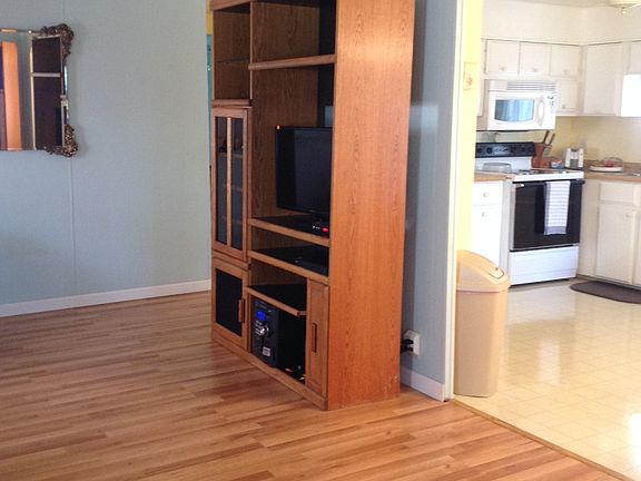 5th image of 226 Spanish Lakes Dr