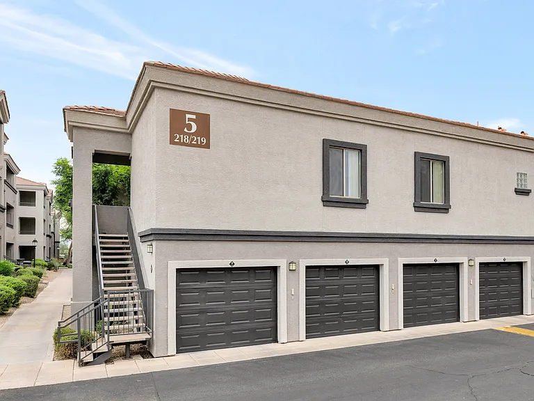 Ventura Vista — Photo 21