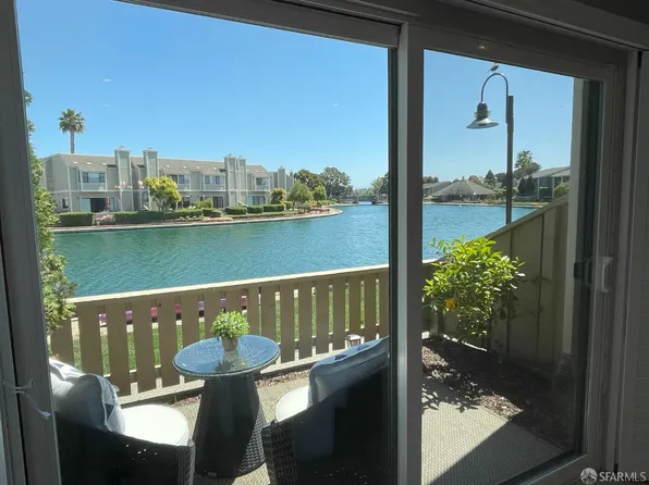 823 Juno Ln, Foster City, CA 94404