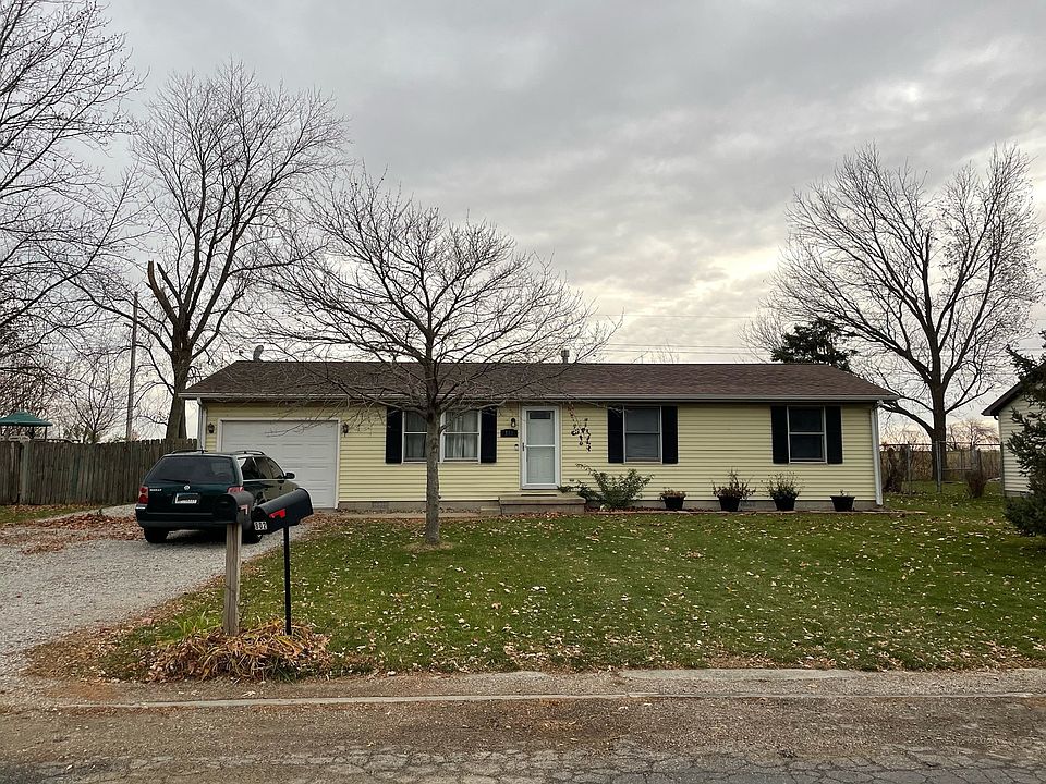 803 N Schluter St, Thomasboro, IL 61878 Zillow