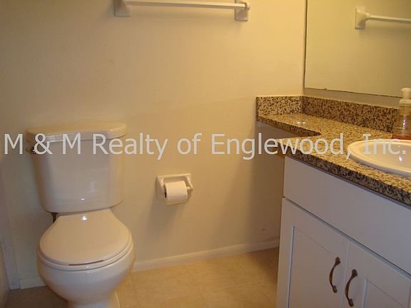 5th image of 8 Quails Run Blvd Unit 4