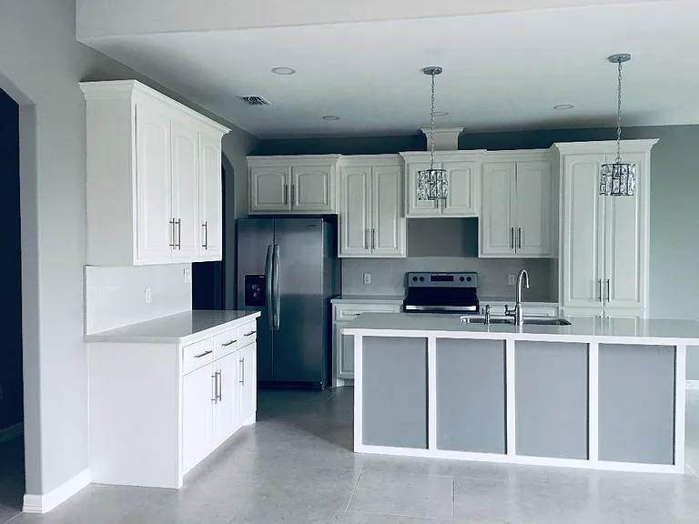 3873 Tolosa St — Photo 13