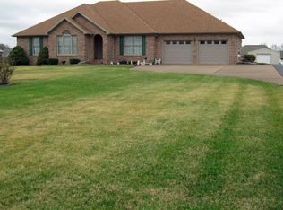 7178 Airline Rd, Henderson, KY 42420