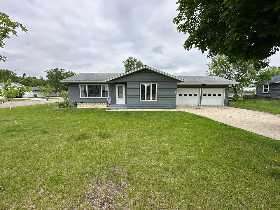 1st image of 824 Irving Ave SW