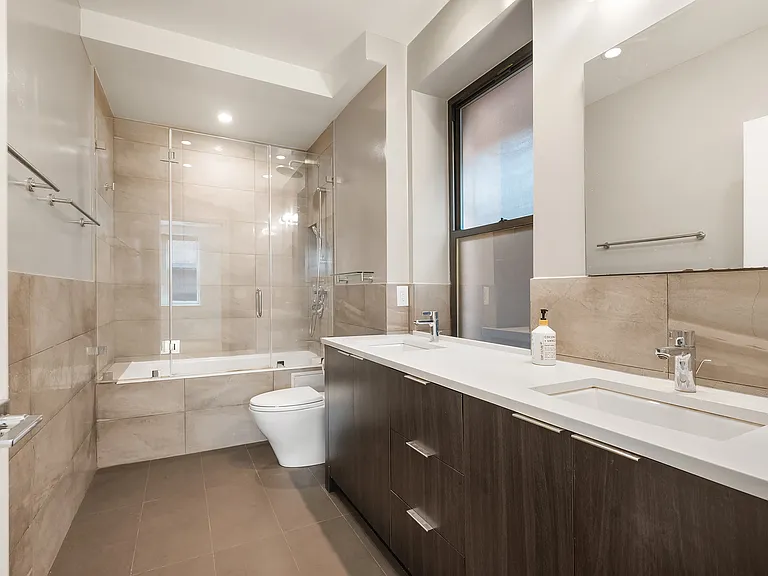 170 W 75th St #3B — Photo 7