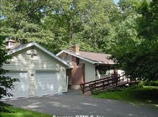 26 Sawmill Rd, Granby, CT 06035
