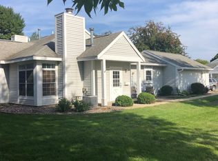 2427 Valleyhigh Dr NW, Rochester, MN 55901