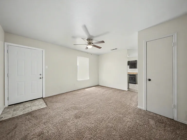 1604 Windward Dr, Killeen — Photo 9