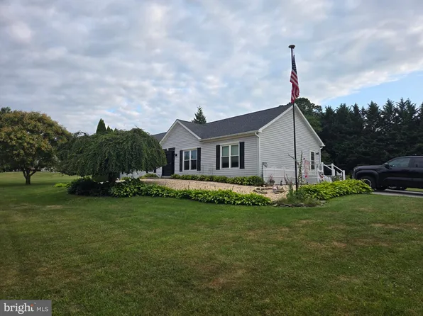 1235 W Kings Hwy, Coatesville, PA 19320