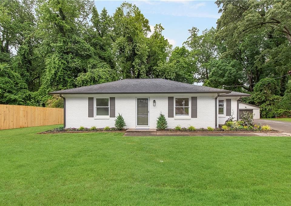 1st image of 2260 Old Spring Rd SE