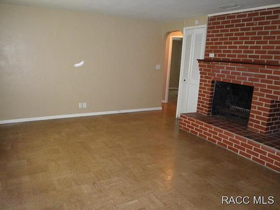 5th image of 3595 W Cypress Dr