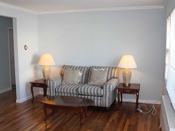 3rd image of 79 Gardner Ave