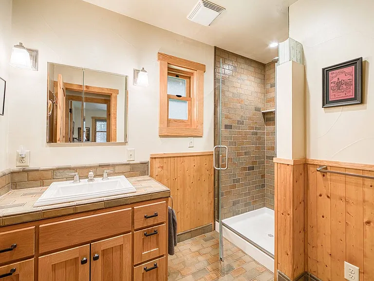 13972 Robin Ln — Photo 21
