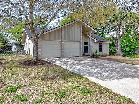 4th image of 1906 Garden Villa Dr
