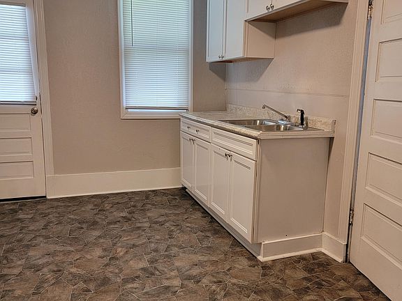 4th image of 1911 N 13th St #1