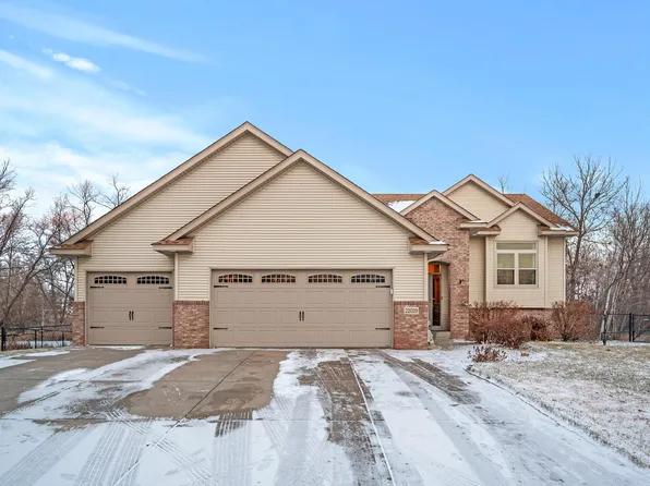 22029 Elston Ave, Forest Lake, MN 55025