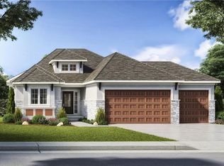 821 Bridgeshire Dr, Raymore, MO 64083