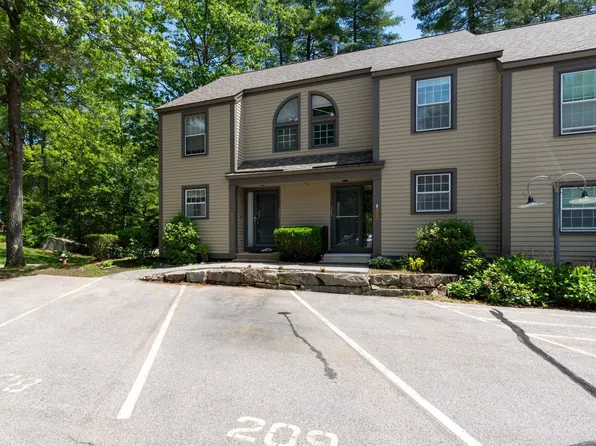 1465 Hooksett Road #209, Hooksett, NH 03106