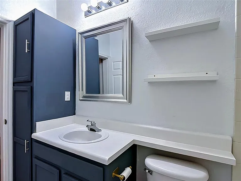 10201 Courtney Palms Blvd #203 — Photo 21