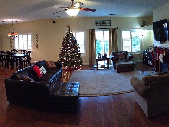 34.5x24.5 Liv/Kitch/Din Rm