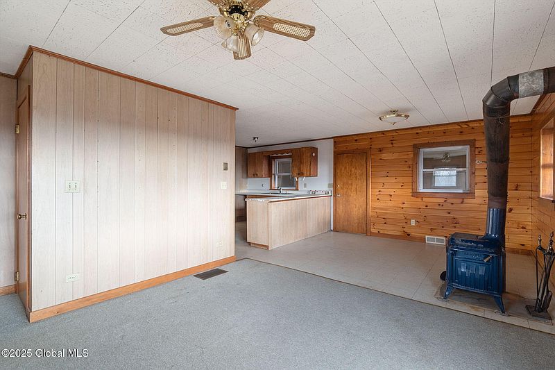 5th image of 394 Armlin Hill Road