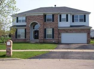 774 Castleton Ct, Carol Stream, IL 60188