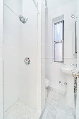 Rented by Living New York | media 15