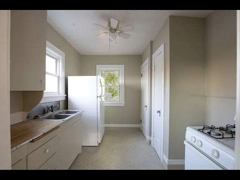 415 32nd St N #415 — Photo 9