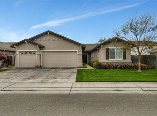9324 Mainline Dr, Elk Grove, CA 95624
