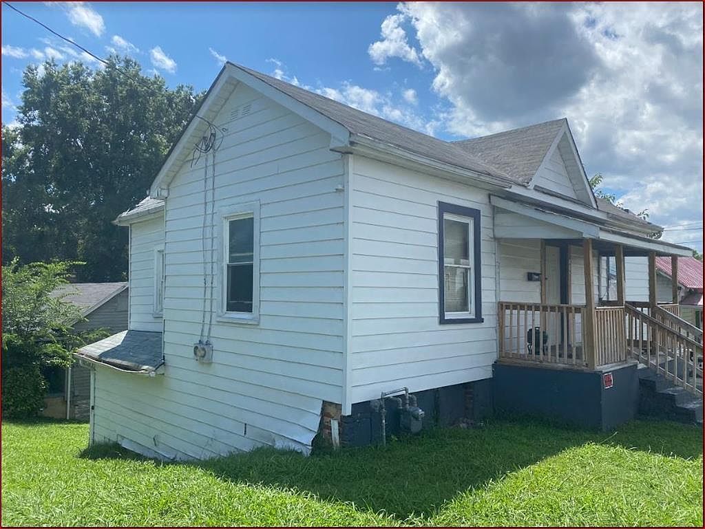 401 Gay St, Danville, VA 24541 Zillow