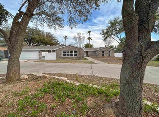 405 E Del Mar Blvd, Laredo, TX 78041