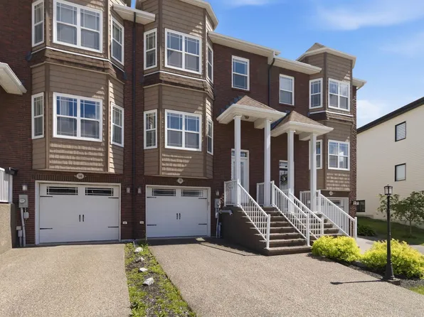 146 Maple Grove Ave, Timberlea, NS B3T 0C6