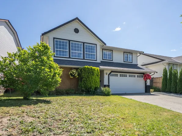 8232 Peacock St, Mission, BC V2V 6Z8