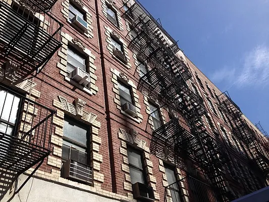 Rented by Charles Coutinho LLC | media 43