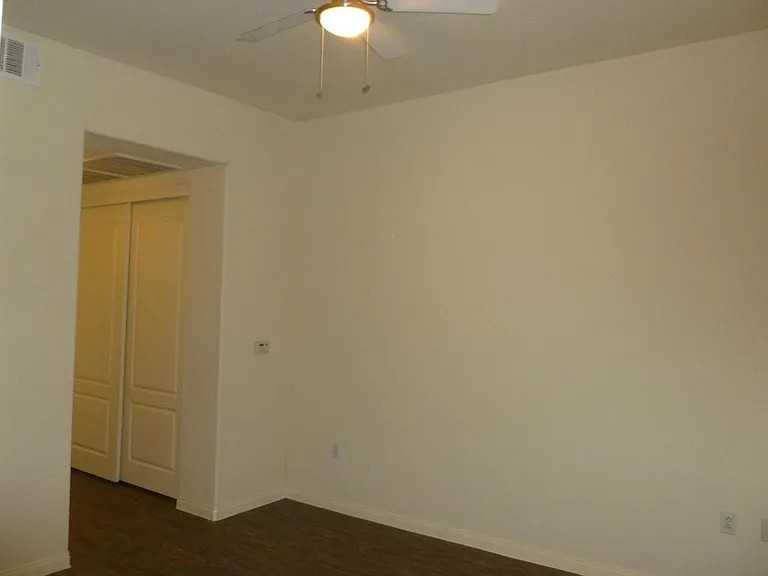 32 E Serene Ave #123 — Photo 11