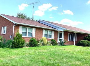 4570 Coontown Rd, Chambersburg, PA 17202