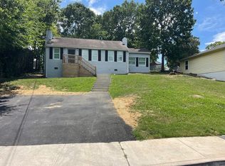 203 Andrews St, Rossville, GA 30741