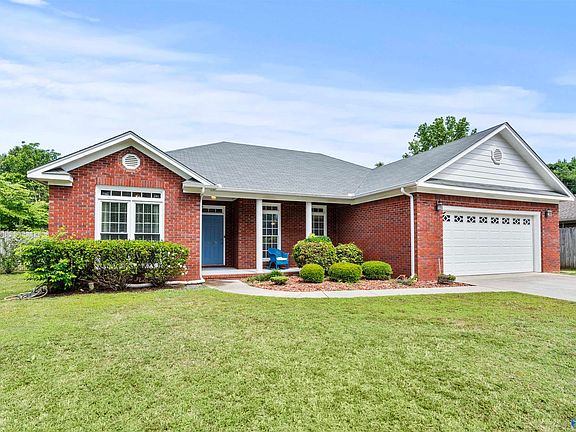 2nd image of 3703 Choctaw Dr SE