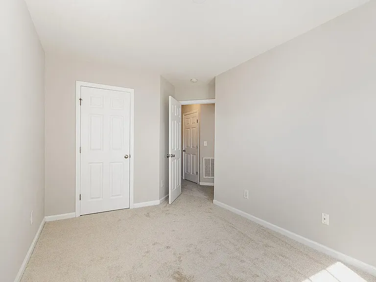 1211 Canyon Rock Ct #103 — Photo 30
