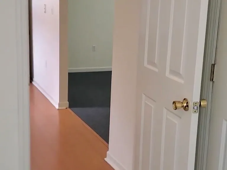 685 E Brockway Ave #4 — Photo 10
