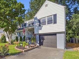 223 Woodlawn Ave, Linden City, NJ 07036