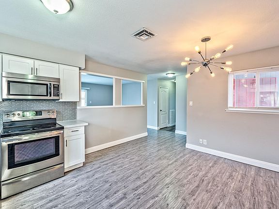 2nd image of 4421 Hillcrest Ave
